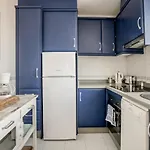 2 Bedroom Close To The Sea Apartamento Estepona