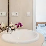 Apartamento 2 Bedroom Close To The Sea *